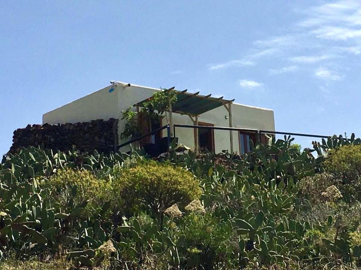 Сasa de vacaciones Spacious House In Arona With Terrace And Garden