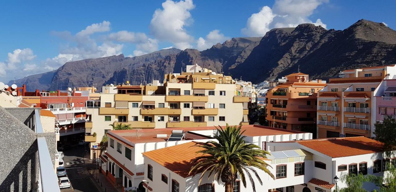 Santiago Terrace: Beachside With Wi-fi Apartment *