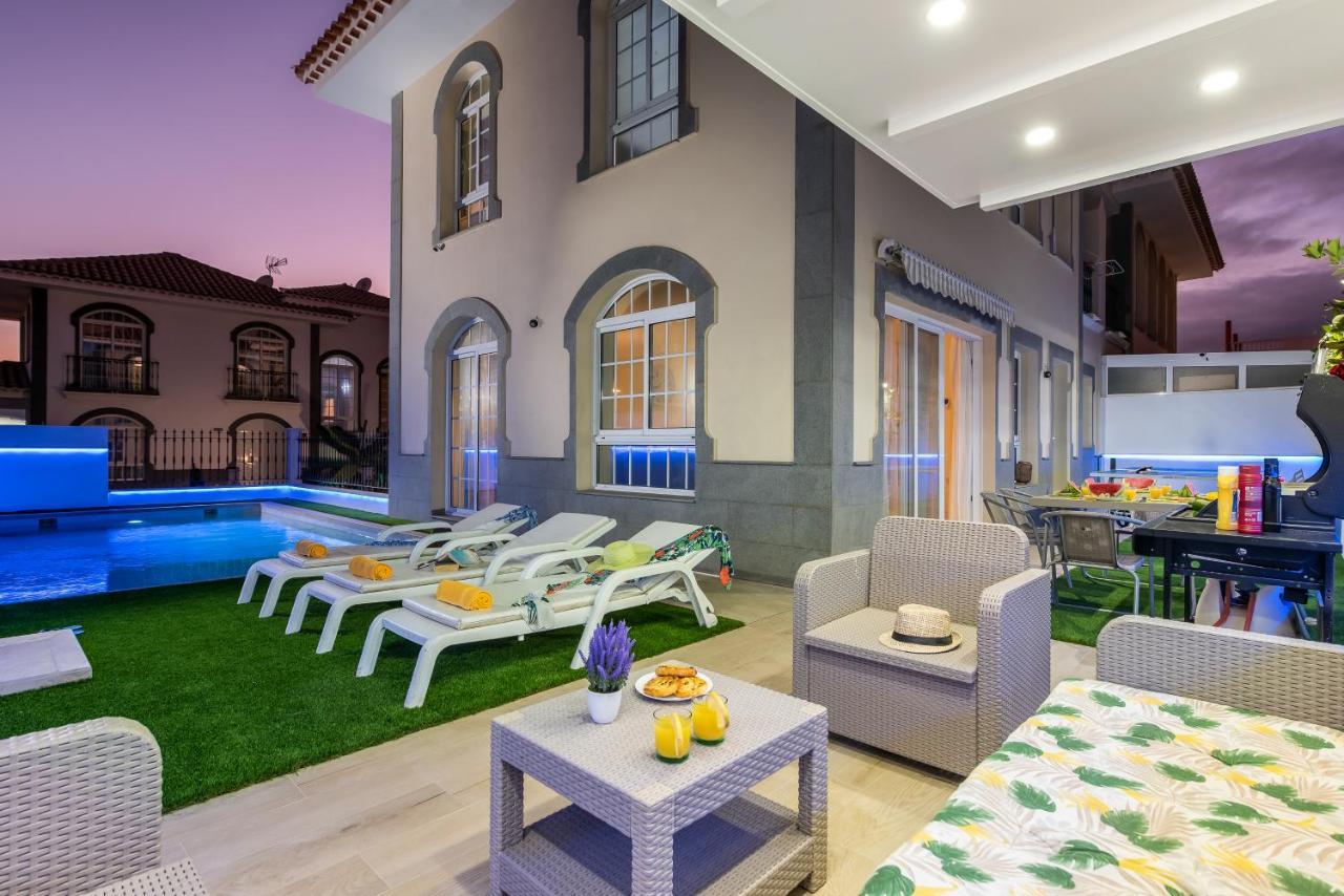 Luxury Holiday Heated Pool Villa *