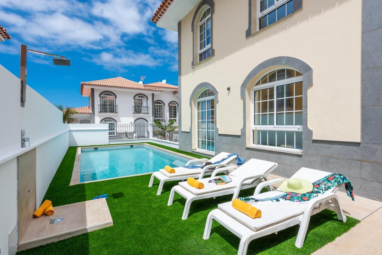 Luxury Holiday Heated Pool Villa *