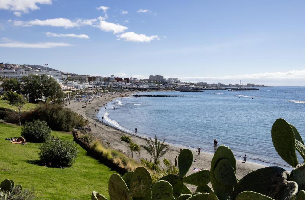 Holiday home Carol, Wifi, Pool, Garden, Sea Views, Costa Adeje Callao Salvaje