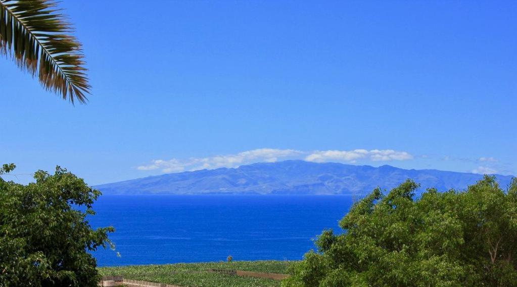 Carol, Wifi, Pool, Garden, Sea Views, Costa Adeje Callao Salvaje