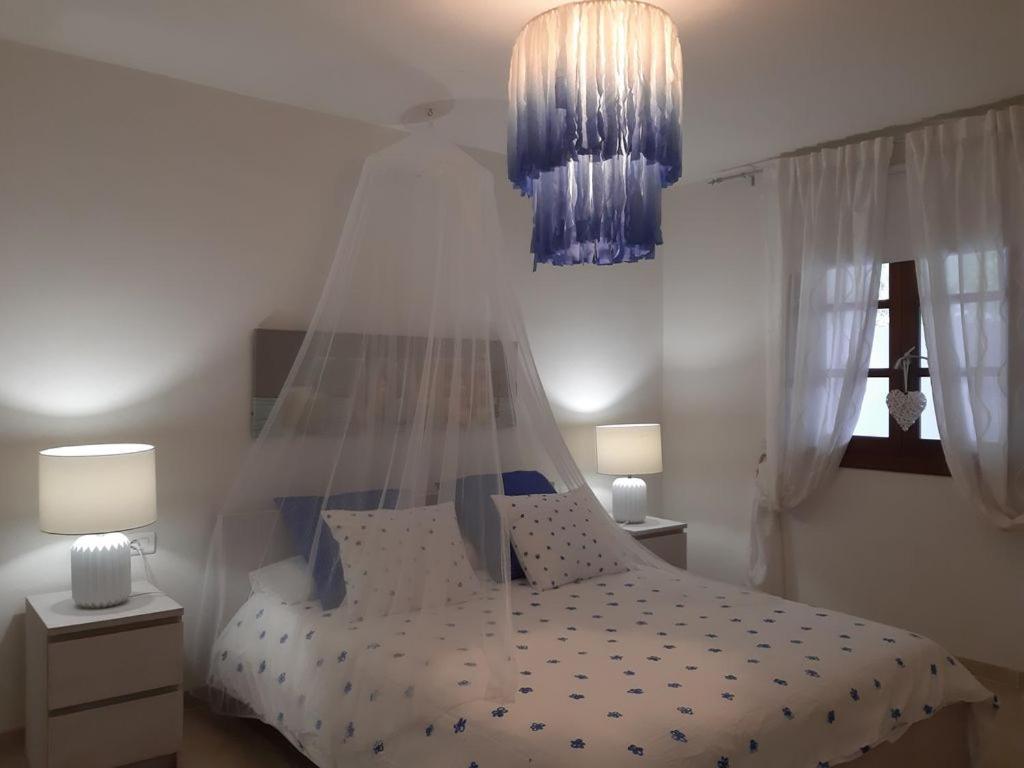 Carol, Wifi, Pool, Garden, Sea Views, Costa Adeje Holiday home Callao Salvaje
