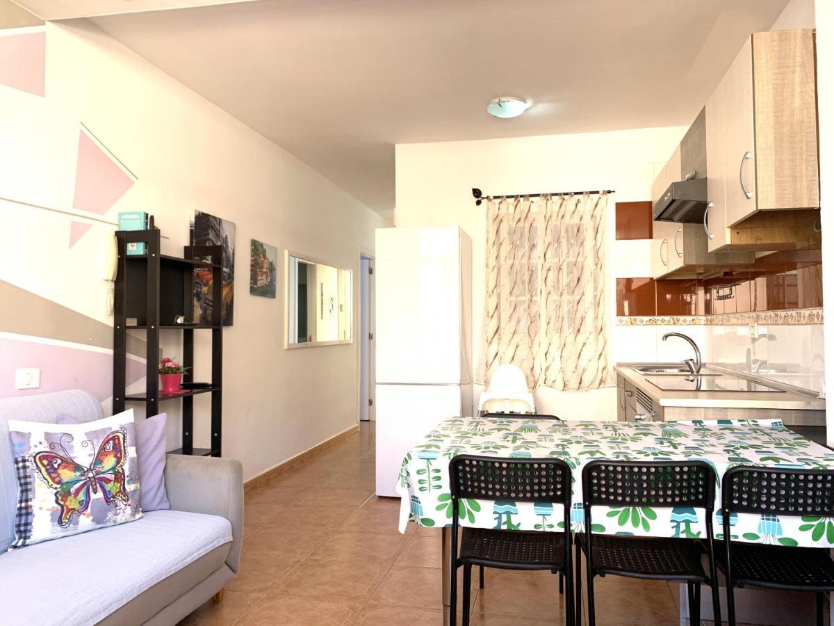 Two Bedroom In Los Cristianos Colina Ii Los Cristianos (Tenerife)