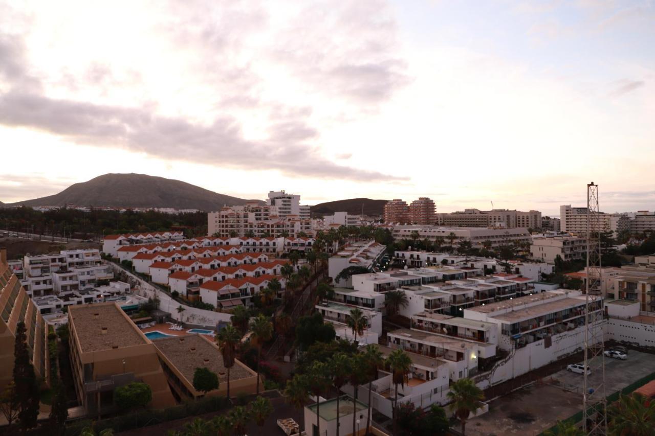 In The Center Of Las Americas With Pool Playa de las Américas