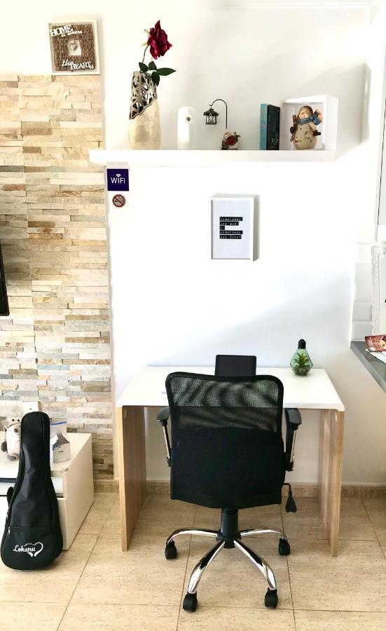 Casa Krisma, Fabulous Modern Spacious 2 Bedrooms Apartment, Remote Work, Fast Wifi, Parking&ac Costa Adeje (Tenerife)
