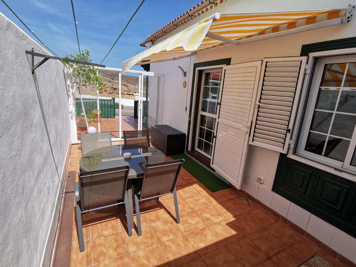 La Casa Del Sol, Abades *