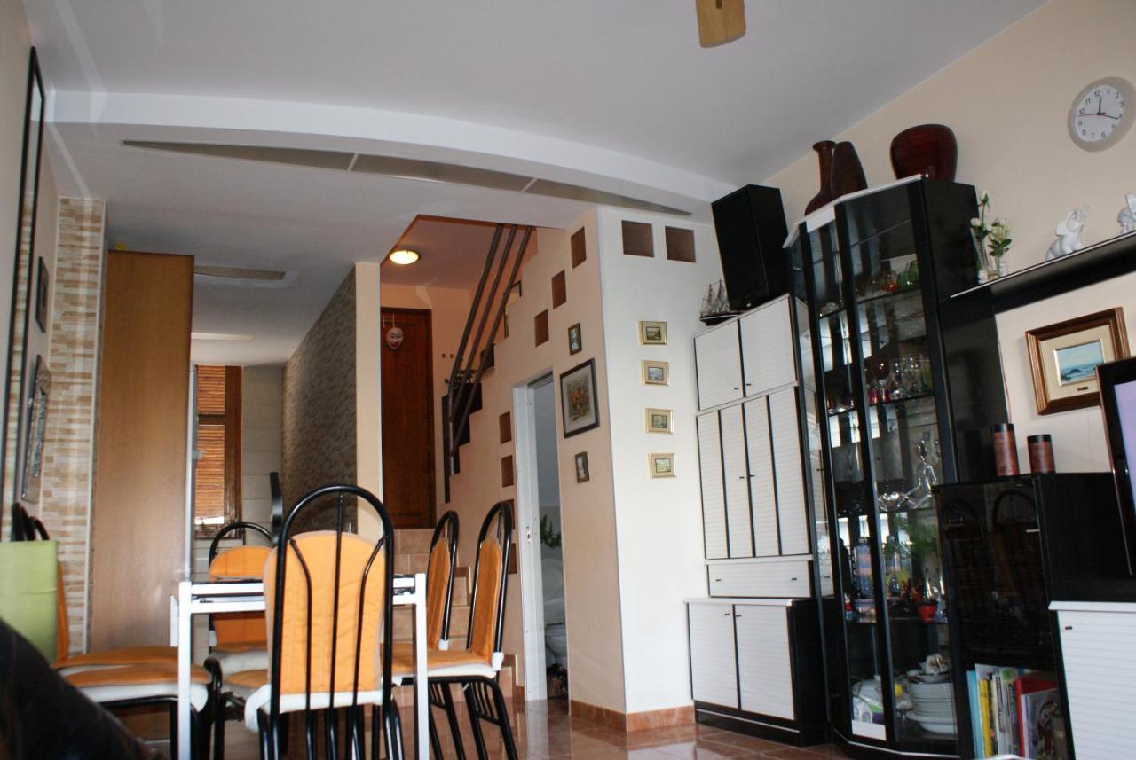 Homestay Complex Bungamar