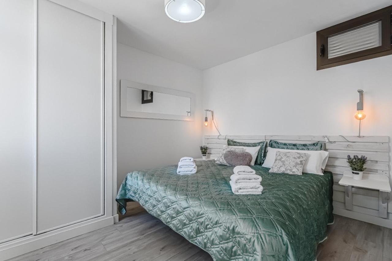 Cozy - 150 Meters From The Beach, Free Wi-fi * Playa de las Americas (Tenerife)