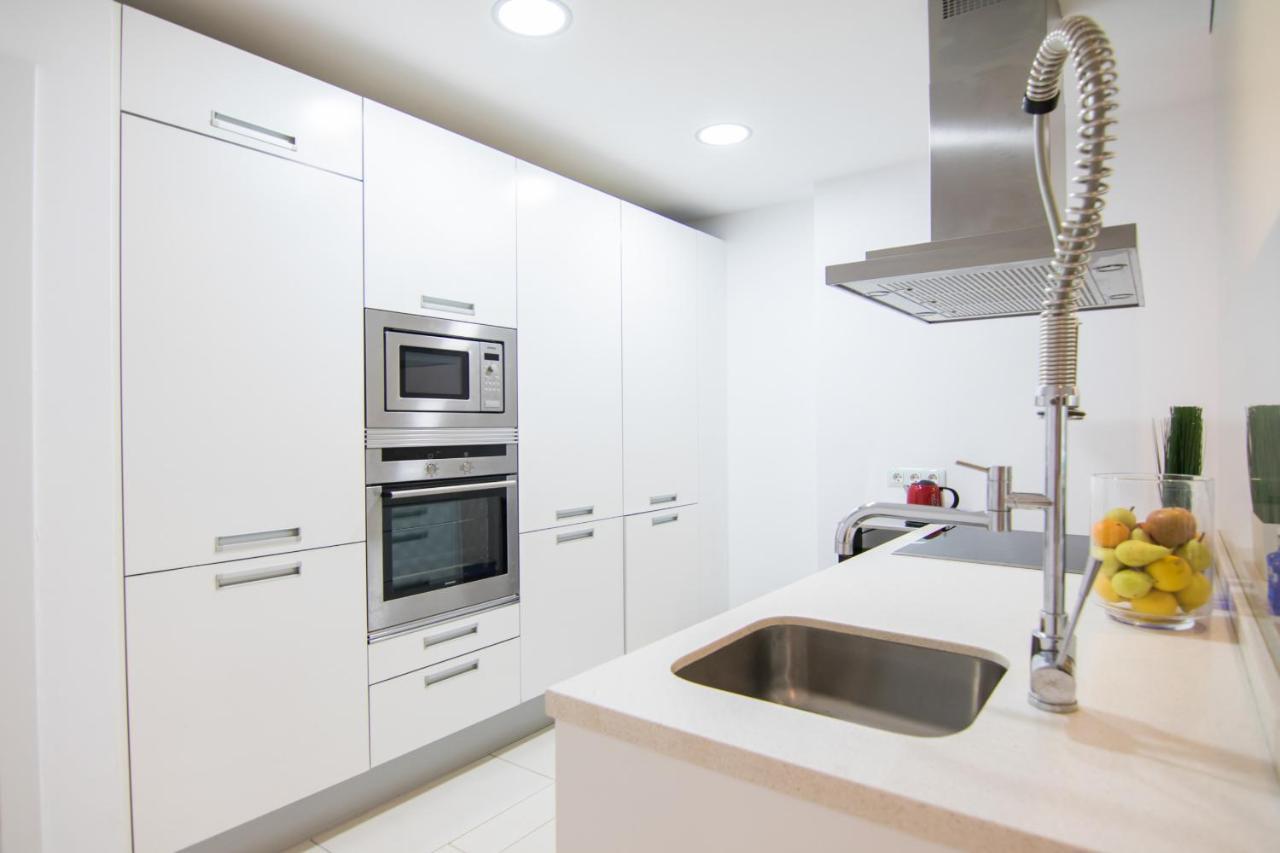 Luxury Apartment, Parking, Terrace, Pool. Apartamento