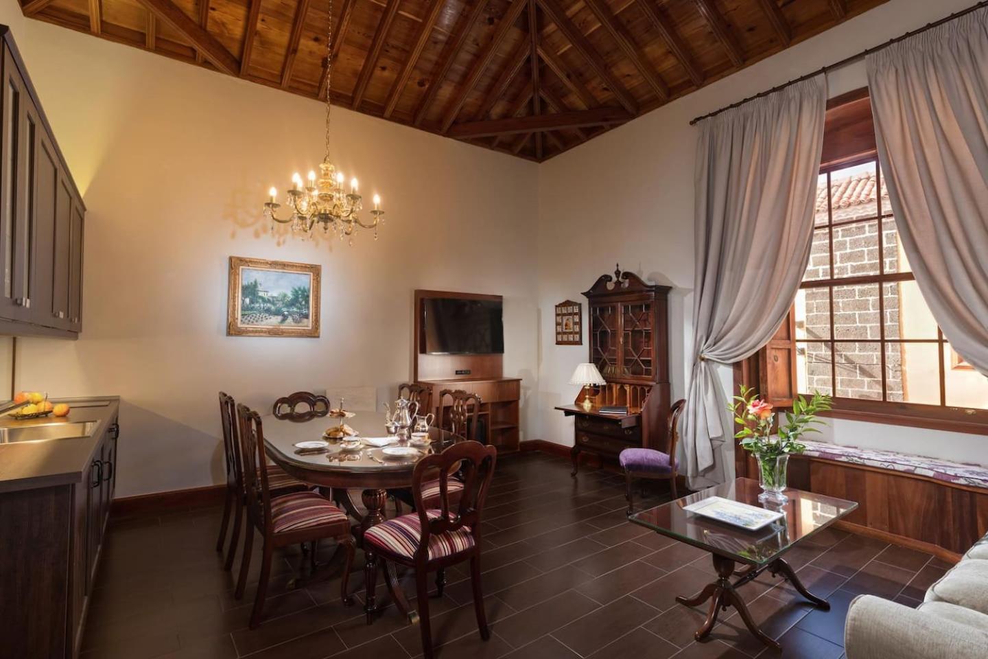 Mc San Agustin Apartment