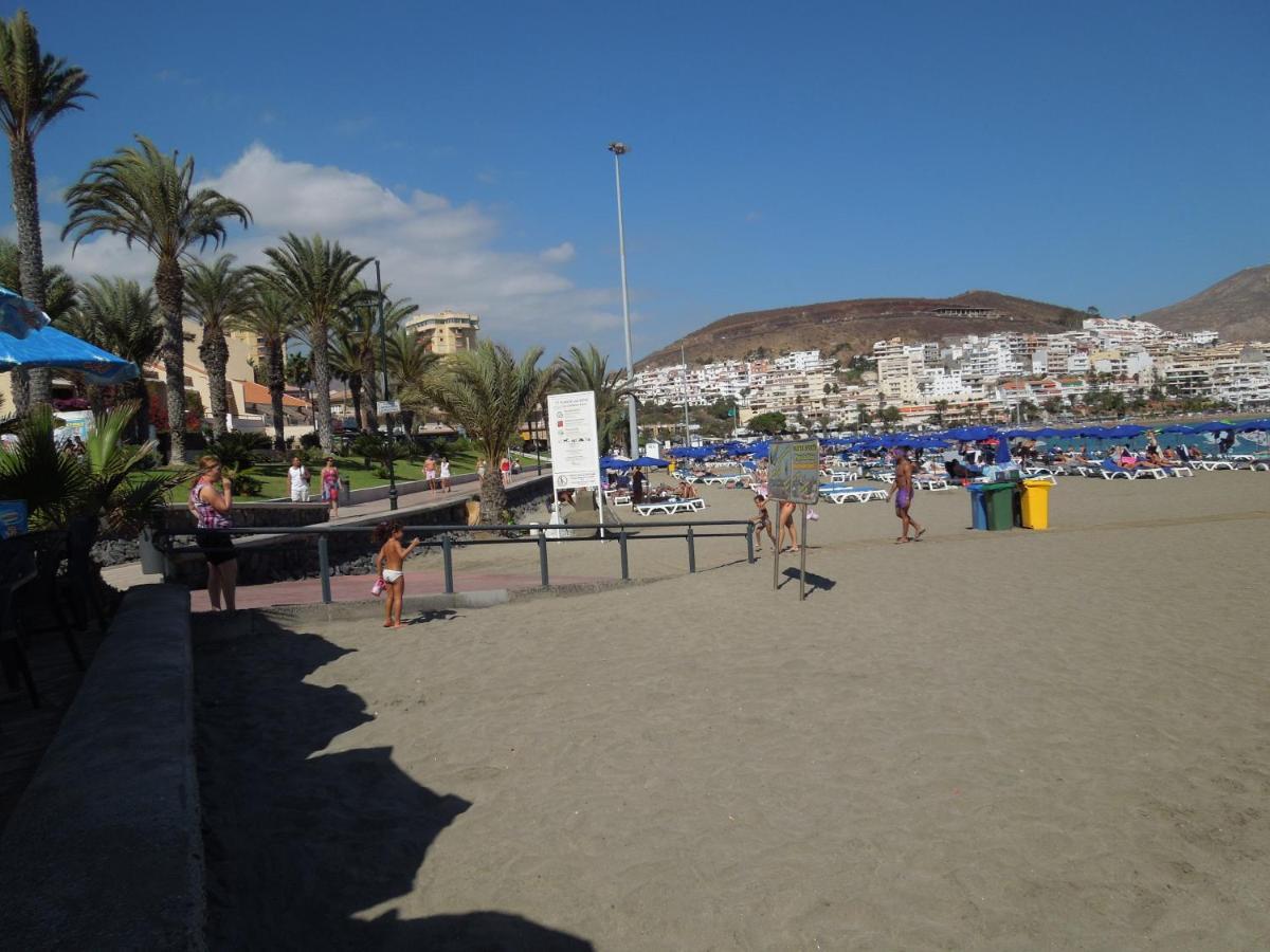 Duplex No 6 Directly At The Sea And Beach, Heated Pool, Wifi, Terrace Apartment