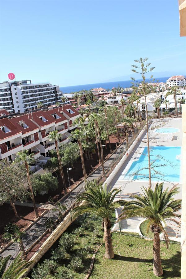Apartment Superb Seaview In Playa de las Americas (Tenerife)
