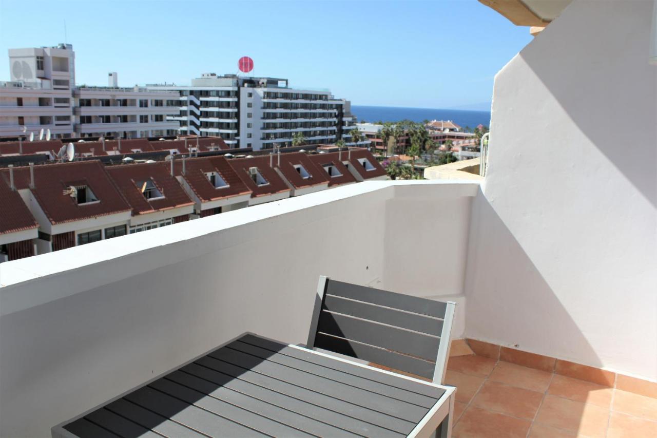 Apartment Superb Seaview In Playa de las Americas (Tenerife)