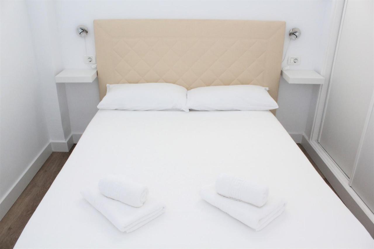 Apartment Superb Seaview In Playa de las Americas (Tenerife)