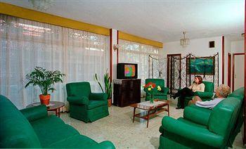 Tropical 3*