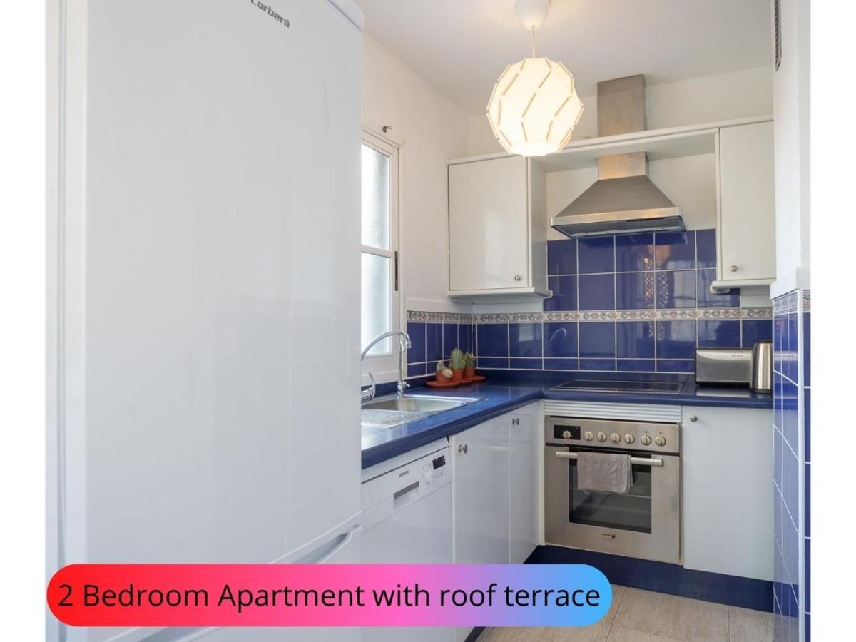 Desirable Rooftop Terrace , 2 Bedroom With Wifi In Costa Adeje