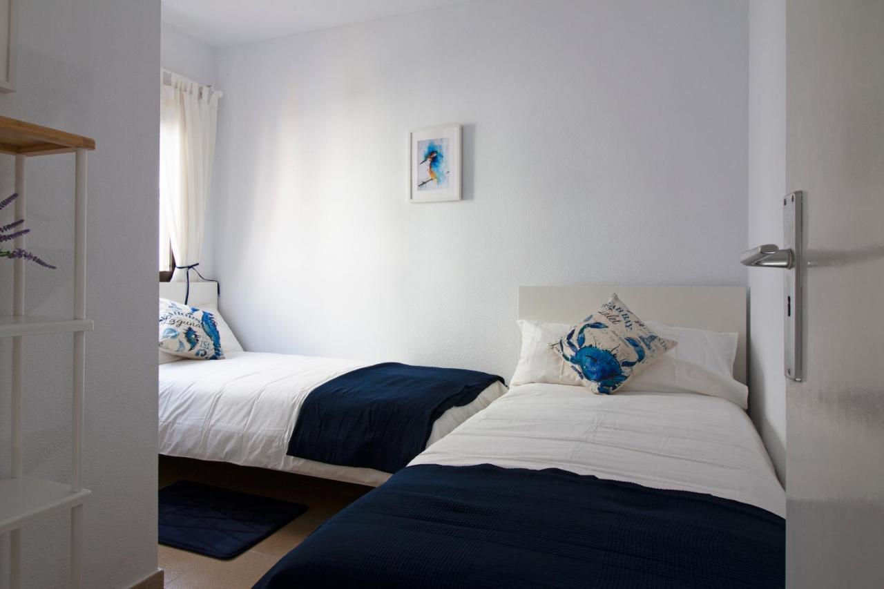 Angeles 3 Bed With Pool Apartment