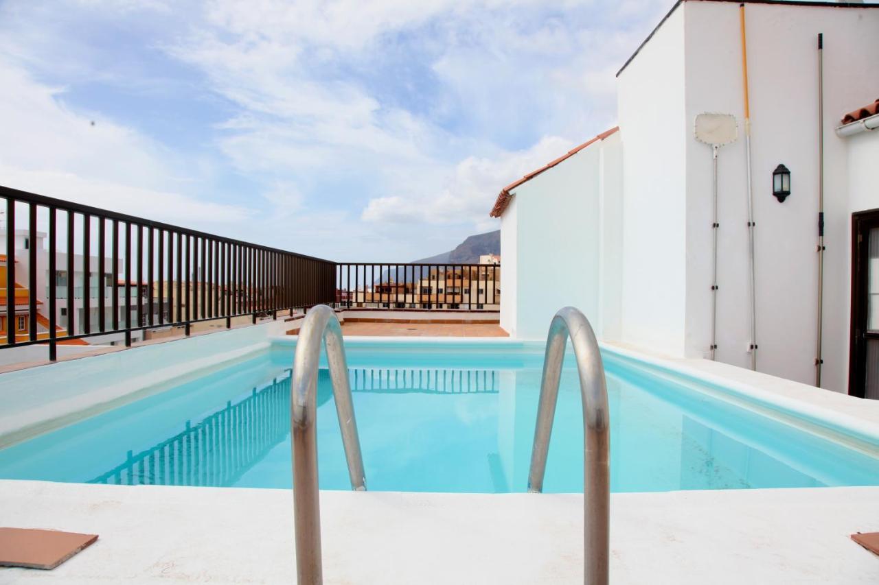Angeles 3 Bed With Pool