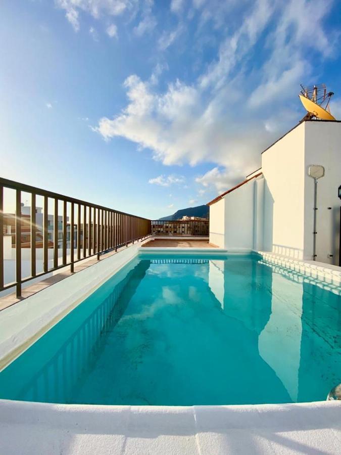 Angeles 3 Bed With Pool Apartment Puerto de Santiago (Tenerife)