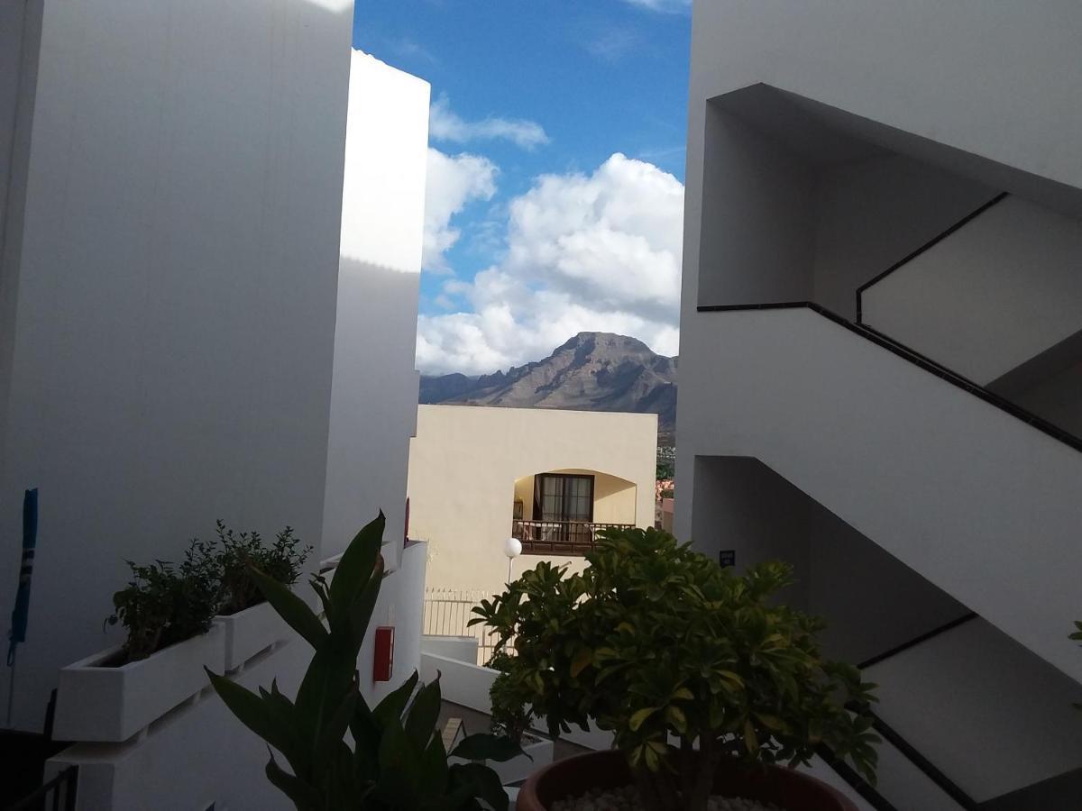 400mtr, Of Mountain With Spectacular Surround View 200mtr Apartment *
