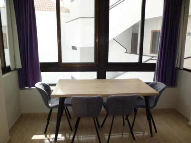 400mtr, Of Mountain With Spectacular Surround View 200mtr Apartment Los Cristianos (Tenerife)