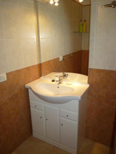 Apartment 400mtr, Of Mountain With Spectacular Surround View 200mtr