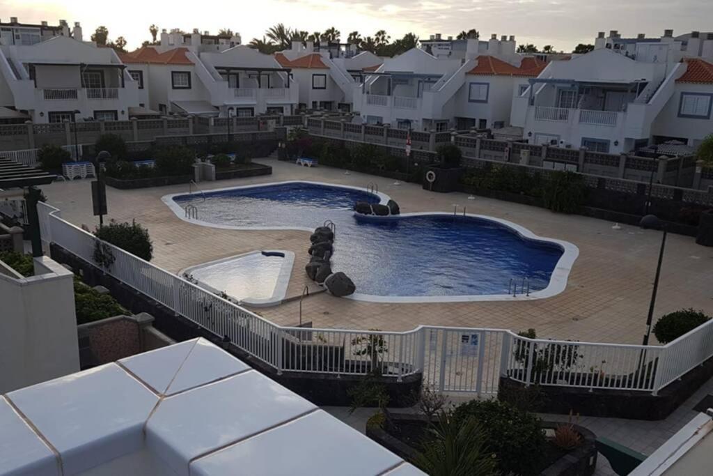 Private With Roof Terrace Apartment *
