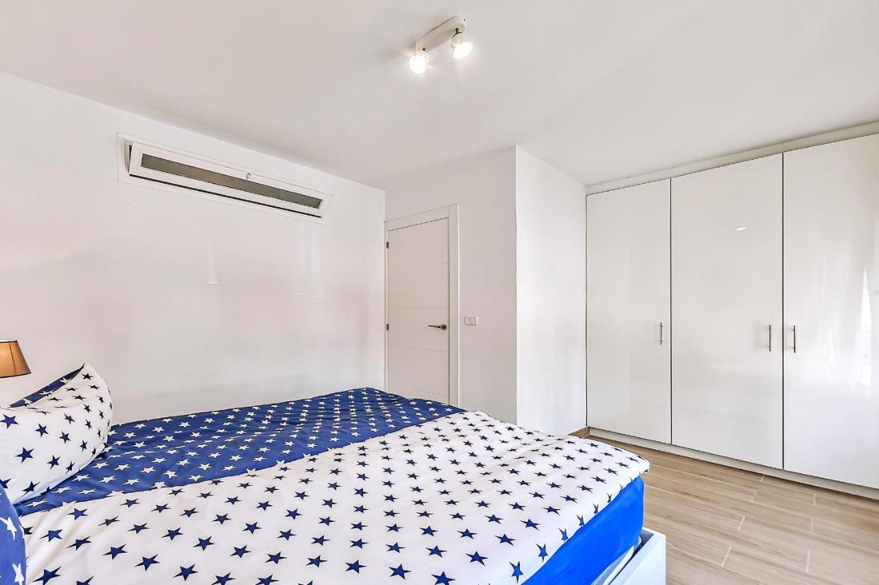 Gorgeous In Apartment Callao Salvaje