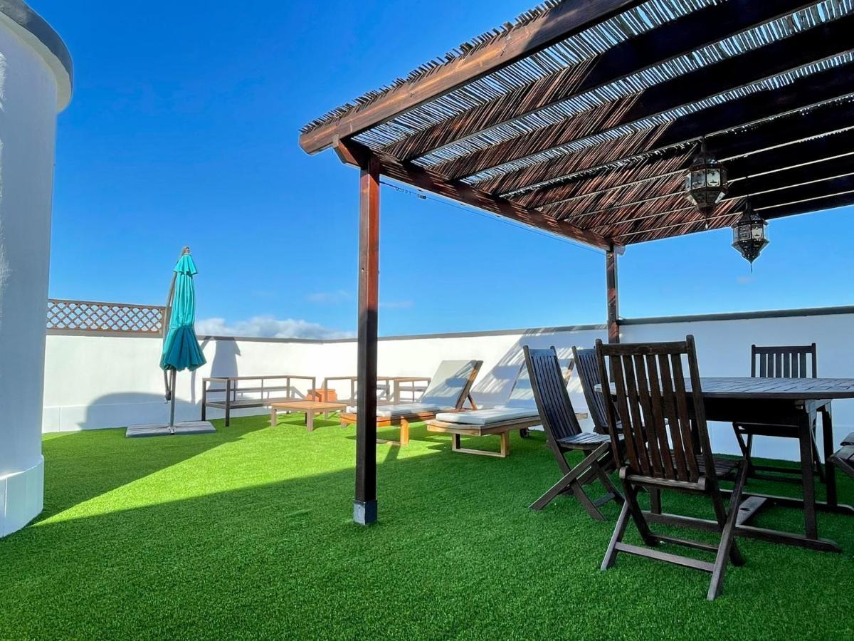 La Pineda Beautiful Duplex Free Wifi Apartment