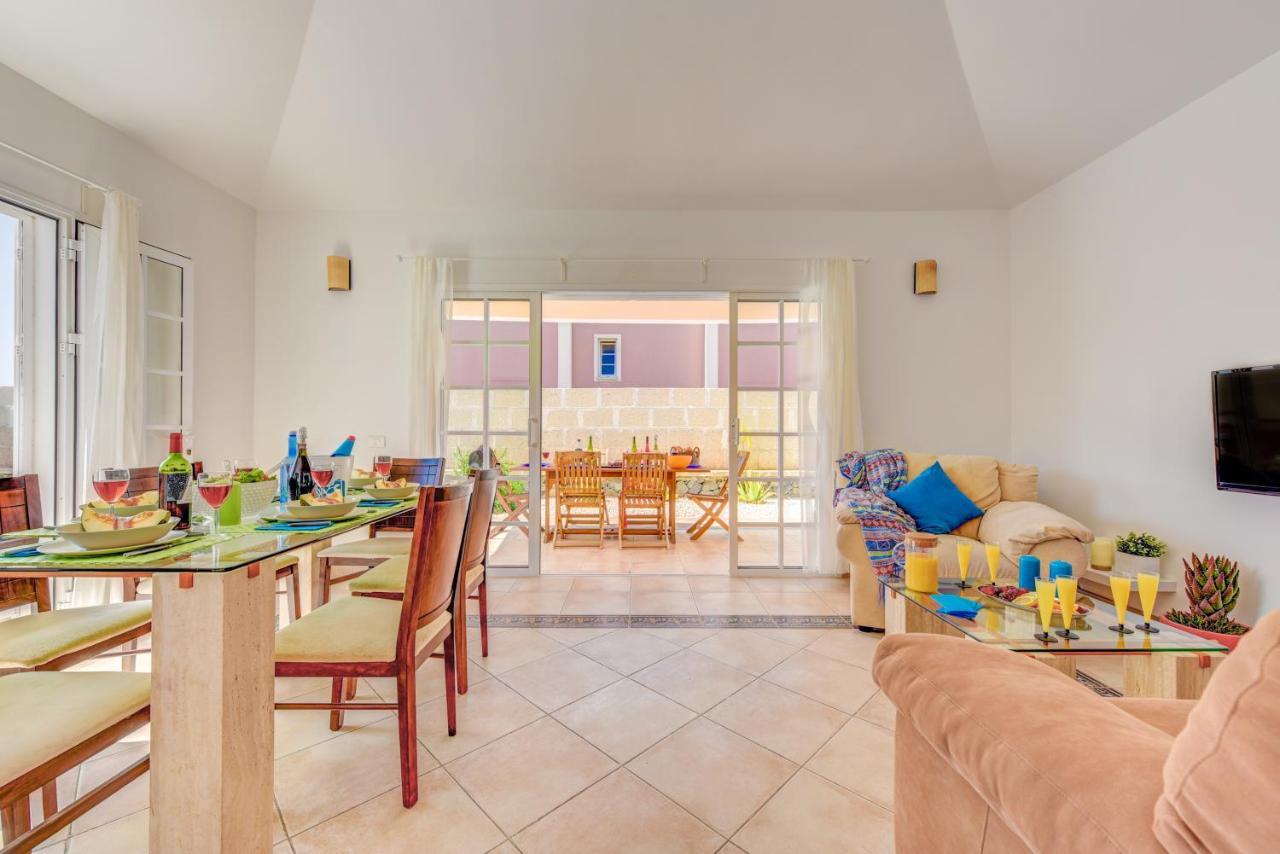 Holiday home Aloe Con Piscina Climatizada, Playa Fanabe, Costa Adeje (Tenerife)