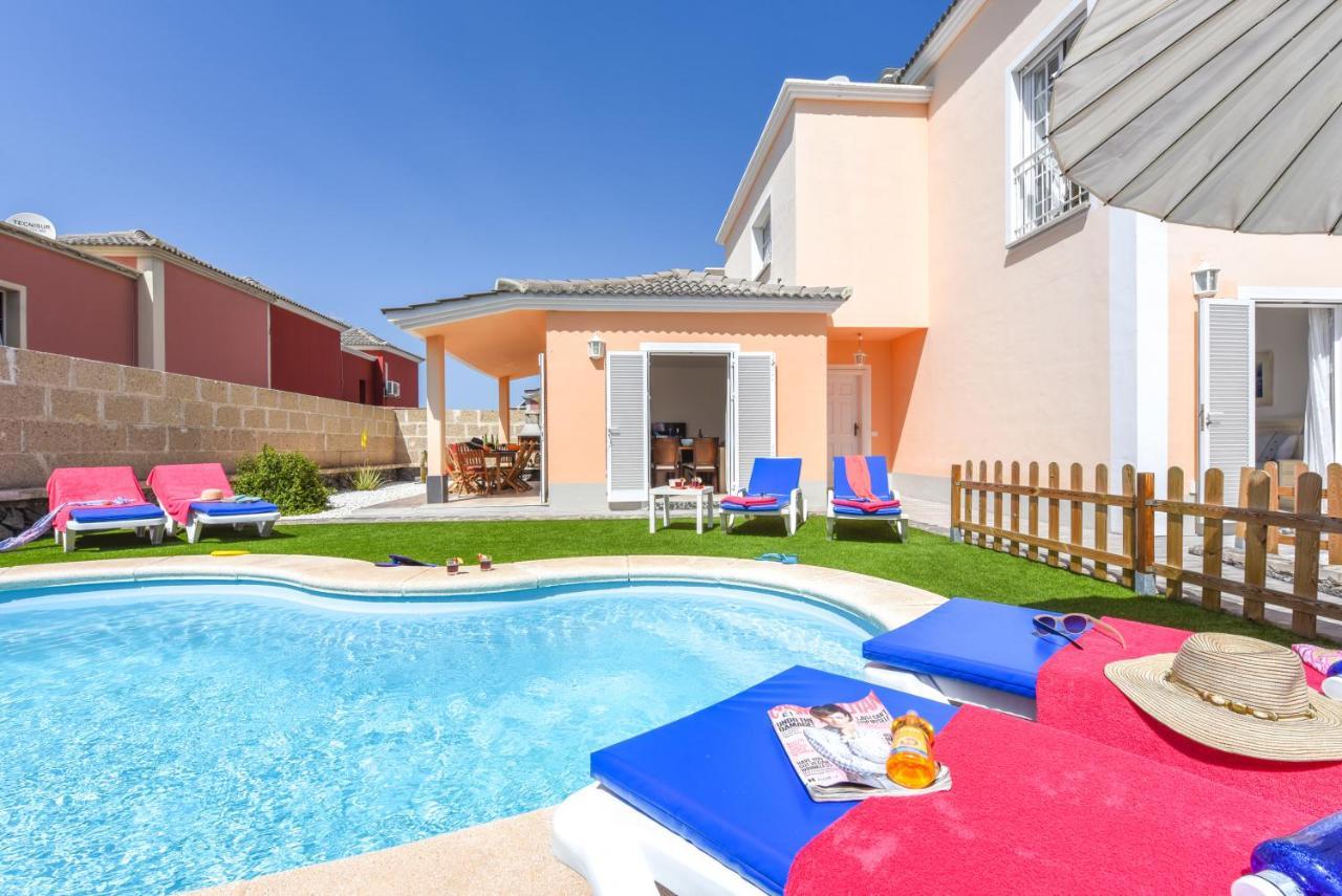 Aloe Con Piscina Climatizada, Playa Fanabe, Holiday home *