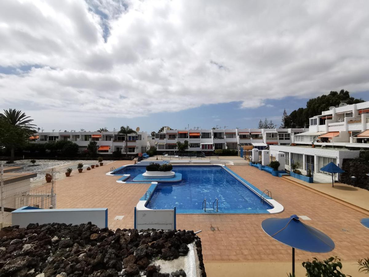 Appartement Sunny With Terrace Coastal Area South *