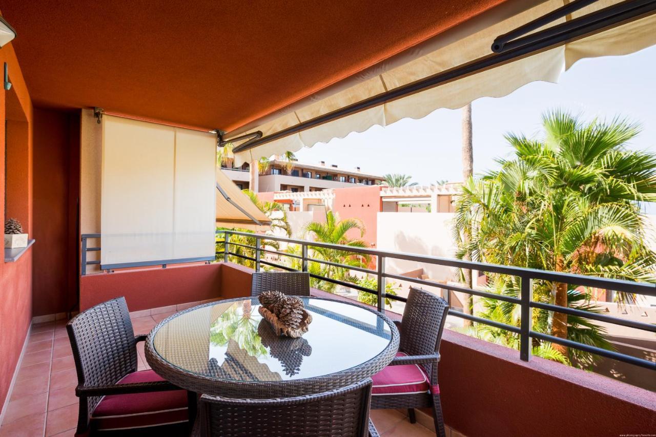 Go2tenerife Apart'tera Solarium, Terraces, Swimming Pools & Parking Appartement *