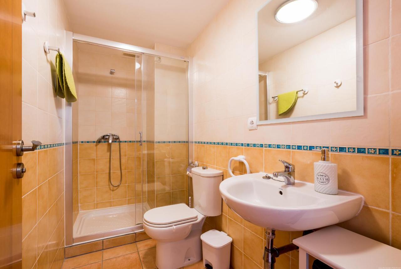 Go2tenerife Apart'tera Solarium, Terraces, Swimming Pools & Parking