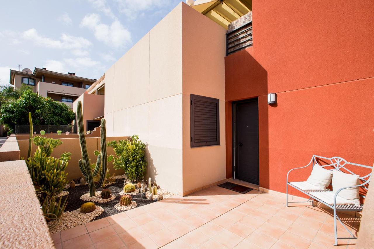 Go2tenerife Apart'tera Solarium, Terraces, Swimming Pools & Parking *