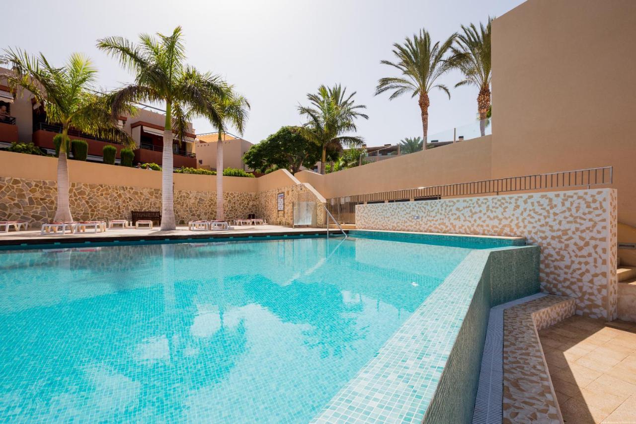 Go2tenerife Apart'tera Solarium, Terraces, Swimming Pools & Parking *
