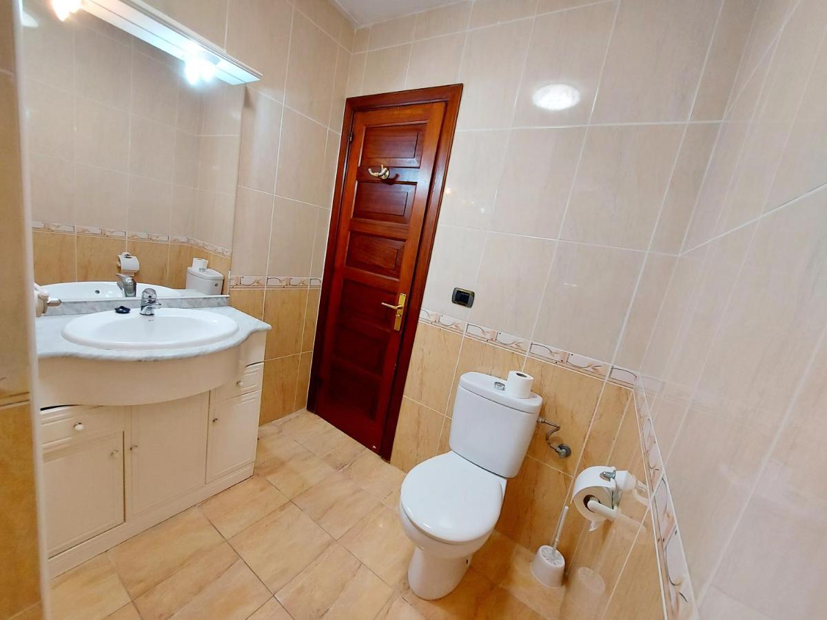 Apartment 2 Bedrooms Heatedpool Aircon Los Cristianos *