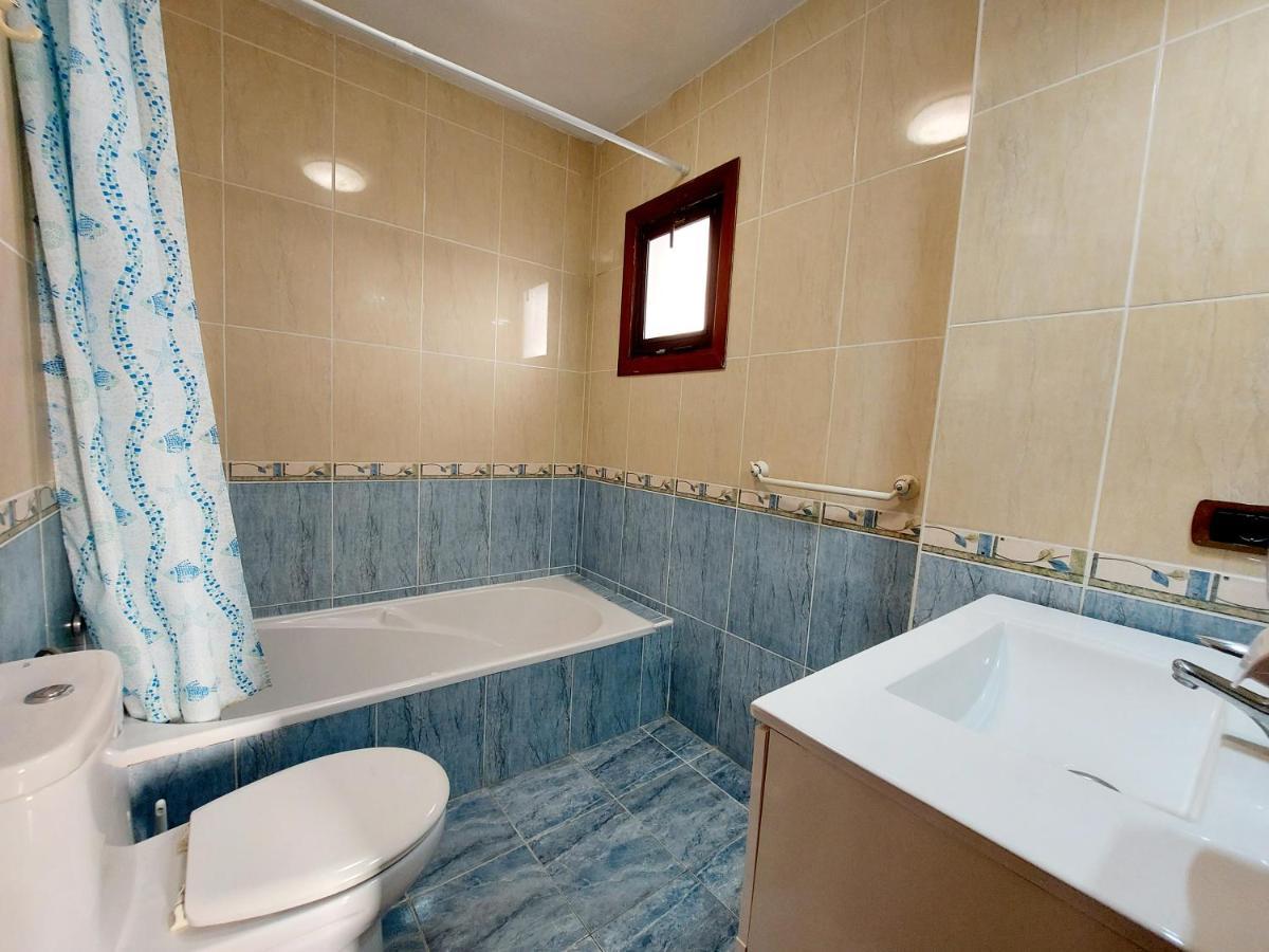 2 Bedrooms Heatedpool Aircon Los Cristianos *