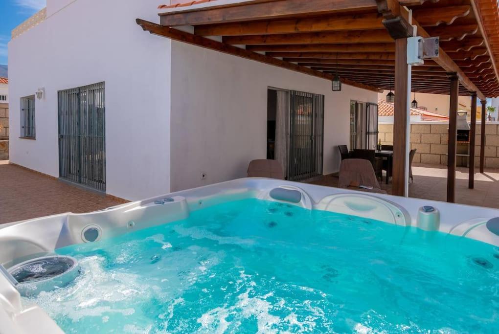 Villa Iris *