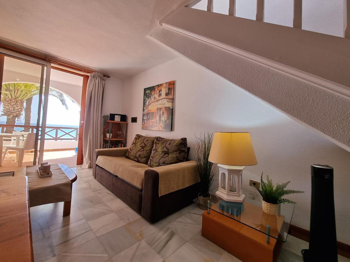 Duplex No 6 Directly At The Sea And Beach, Heated Pool, Wifi, Terrace * Playa de las Americas (Tenerife)