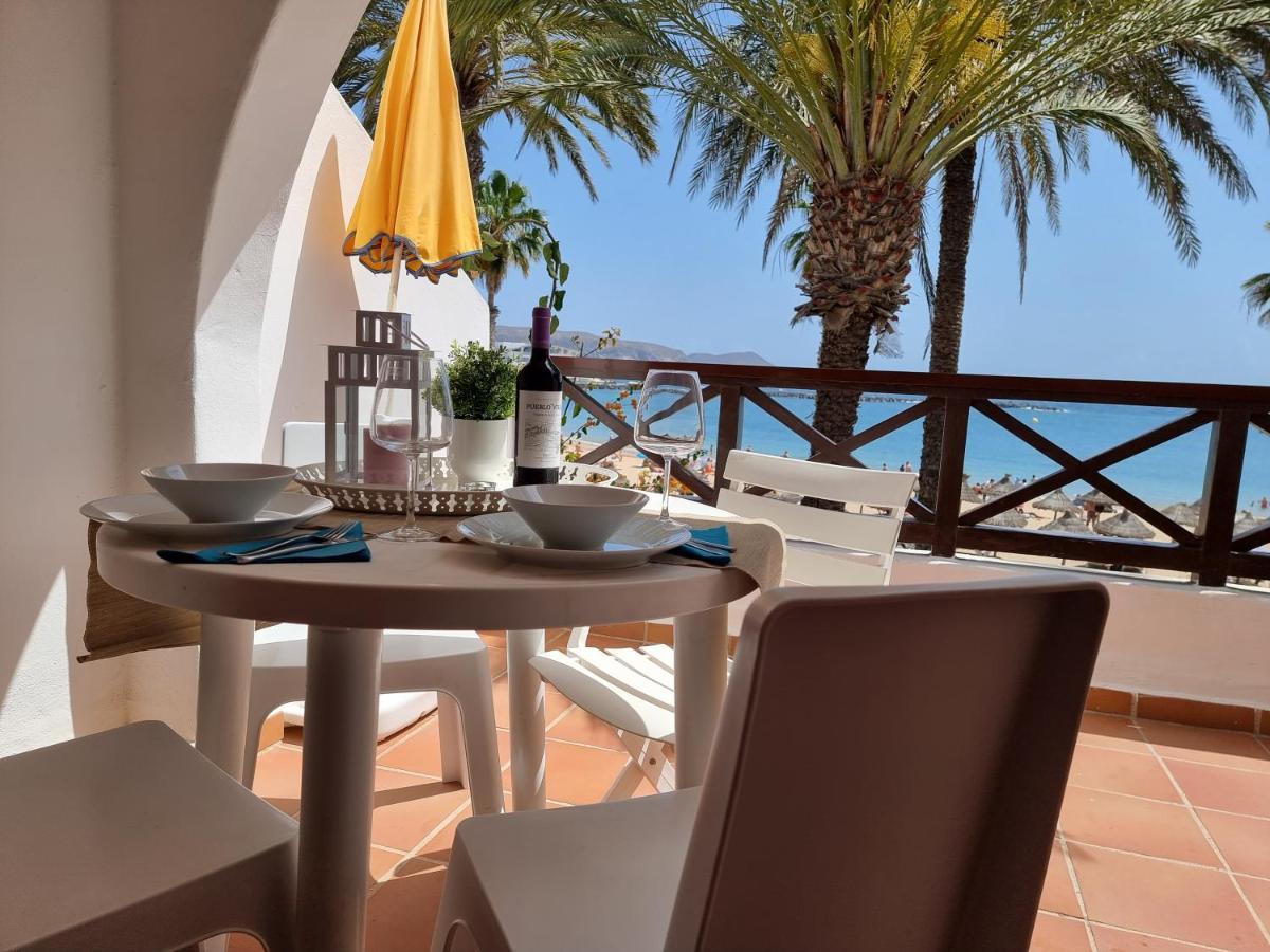 Apartment Duplex No 6 Directly At The Sea And Beach, Heated Pool, Wifi, Terrace Playa de las Americas (Tenerife)