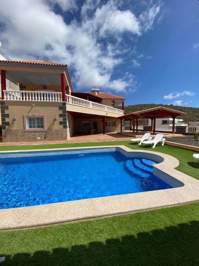 La Rioja * Costa Adeje (Tenerife)