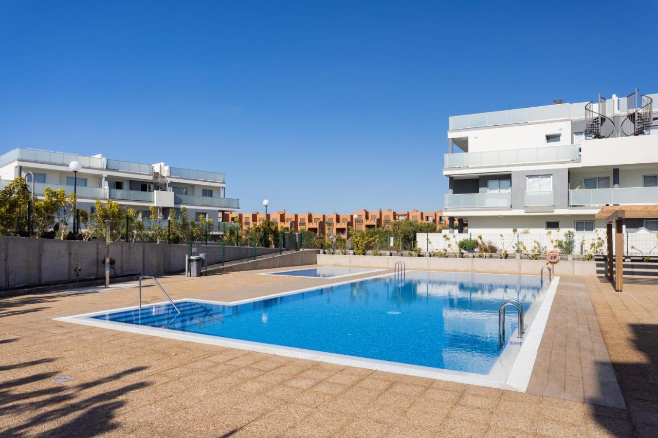 Maday , Big Terrace And Swimingpool