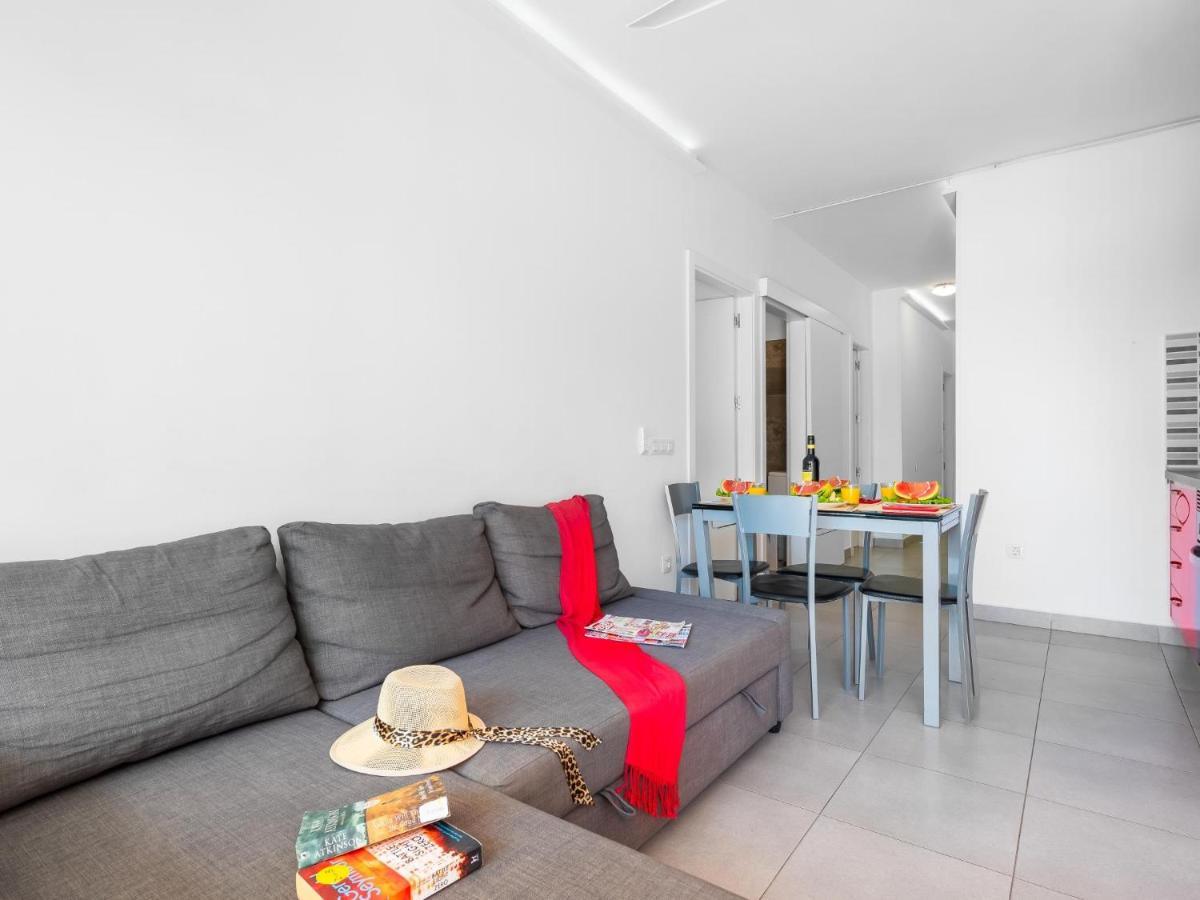 Appartement 1012 Cristianos Front Row Sea, Pool Free Wifi Arona (Tenerife)