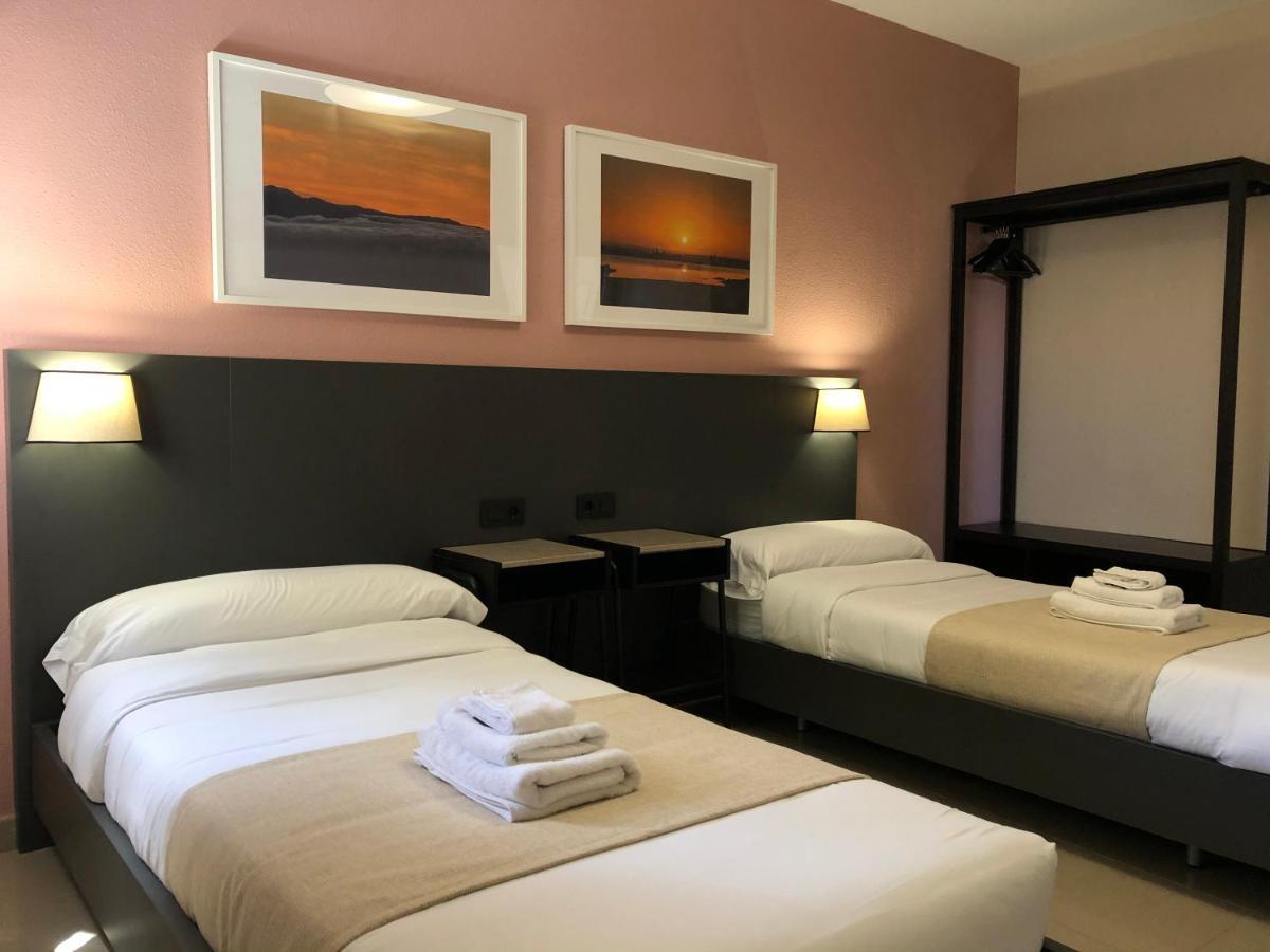 Hotel 8 Islas *