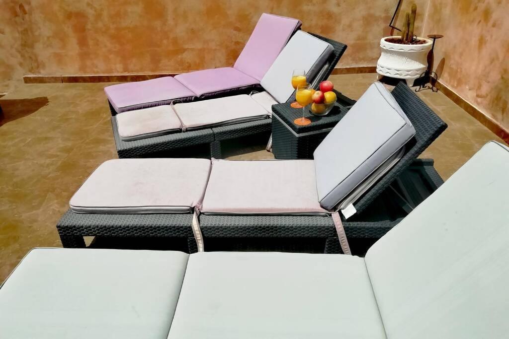 Semi-detached Sea Views, Huge Terrace, Close Villa Palm-mar