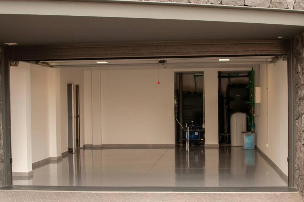 Luxury - New Building With Panoramic Sea View