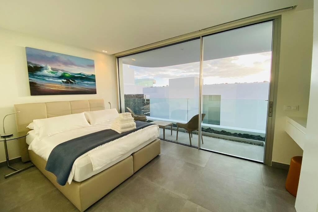Luxury - New Building With Panoramic Sea View *