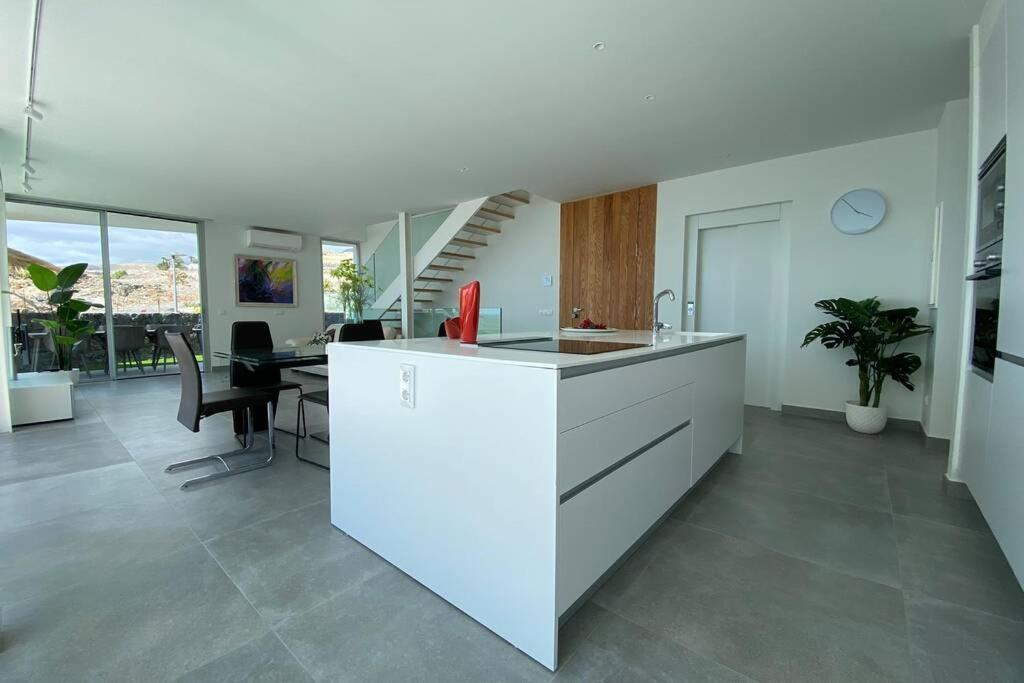 Luxury - New Building With Panoramic Sea View Villa *